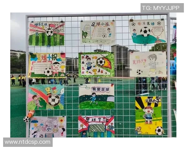 足球明星的魅力与激情展现英语海报带你领略绿茵场上的传奇时刻